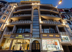 «Монарх» отель 4* Батуми
