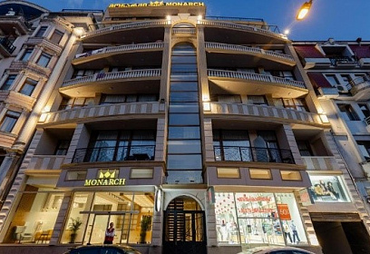 «Монарх» отель 4* Батуми