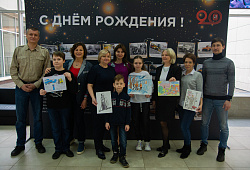 Награждение  юных  художников 