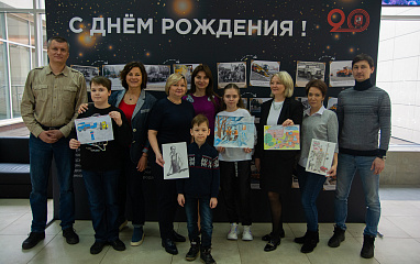 Награждение юных художников
