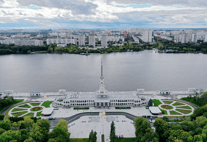 Дворец и порт пяти морей